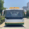 Автобус на перроне аэропорта
