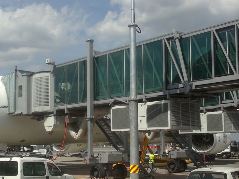 Трап для посадки пассажиров