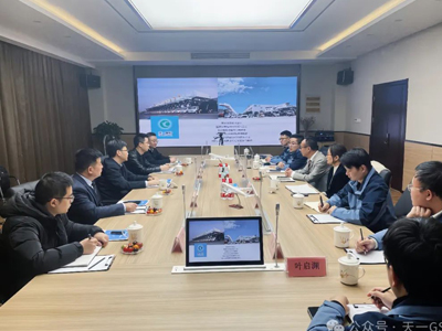 Сюй Сун, генеральный директор Qingling Group, и его делегация посетили корпорацию Тяньи