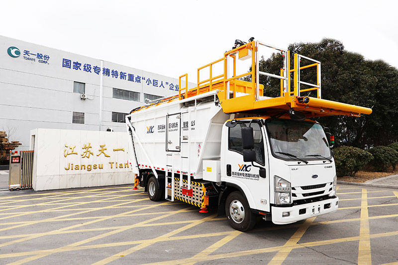 электрический самолет мусоровоз