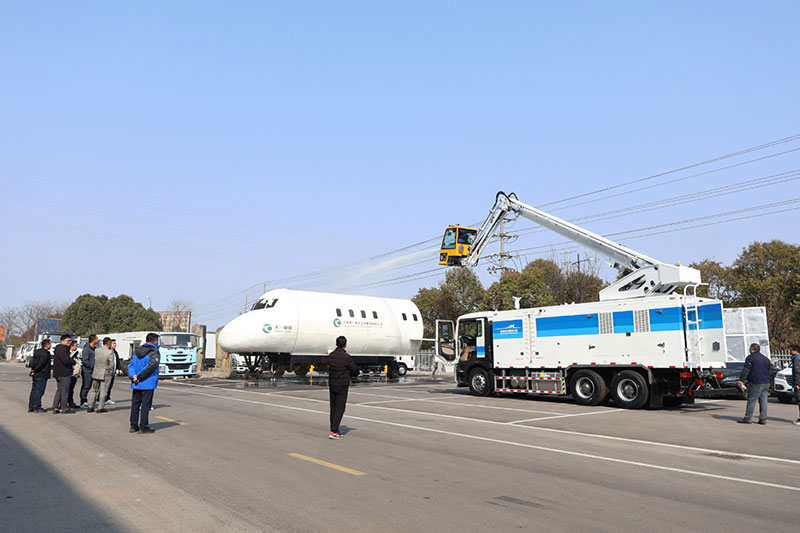 Самолетный автомобиль