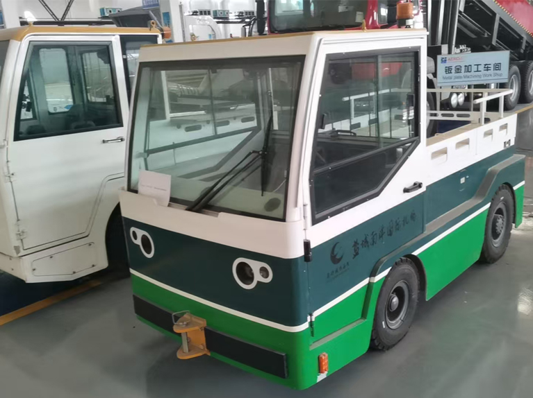  Электрический тягач TYLTD300