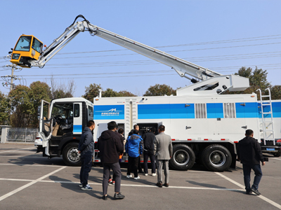 Преимущества авиационной противообледенительной машины JSTY9600I